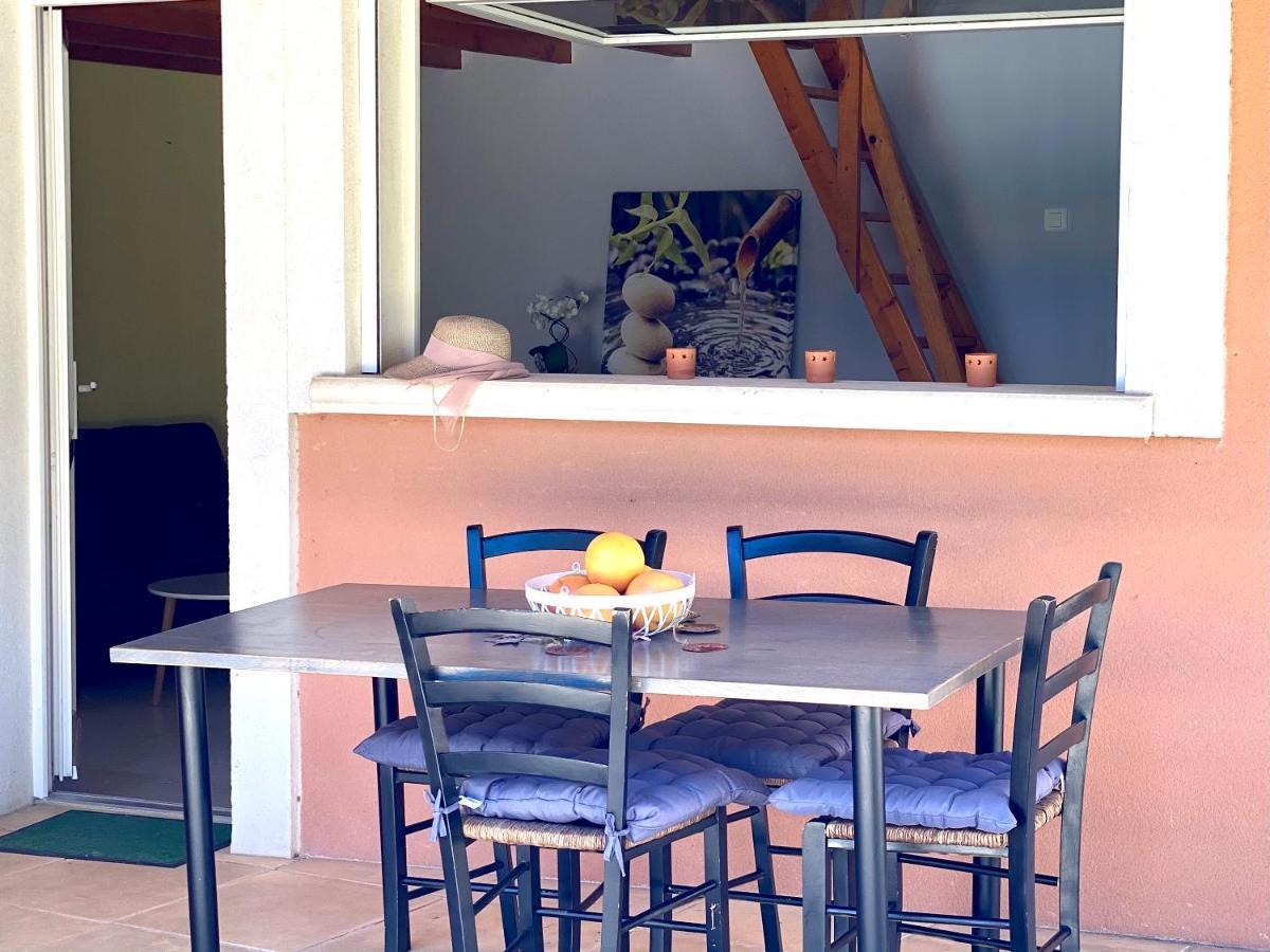 קרפנטרה Villa Et Maisonnette Provencales מראה חיצוני תמונה