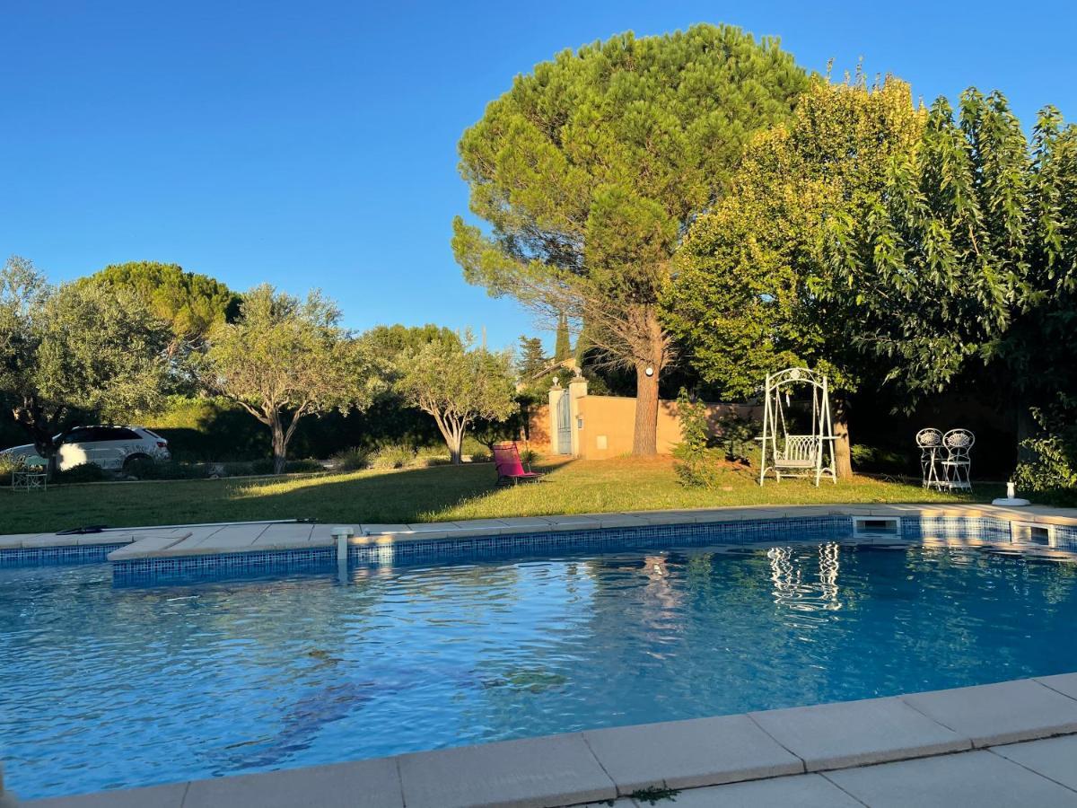 קרפנטרה Villa Et Maisonnette Provencales מראה חיצוני תמונה